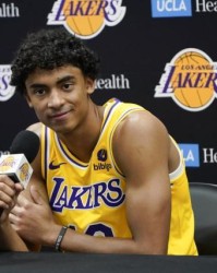 开云登录入口地址-湖人21岁新星受宠！佩总重蹈大力捧小塔克覆辙？