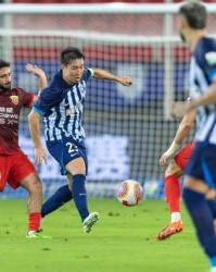 【中超】奥斯卡破门巴尔加斯建功 三镇0比2海港