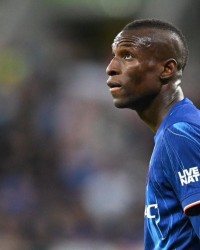 跟队：切尔西撤回雅克松体检许可，拜仁将很快作出回应