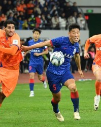 开云登录入口地址-究竟输在哪？泰山上下观点各异 崔康熙最在意0进球