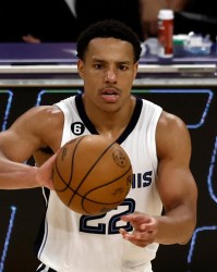 追梦：不是所有的球队都努力夺冠 灰熊交易贝恩就是例子