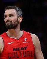 开云官方网站-想去洛杉矶！乐福预计将在新赛季开始前被买断 多支争冠队有意