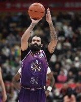 单外援取胜！媒体人：格兰给北控带来改变 比赛观感更痛快